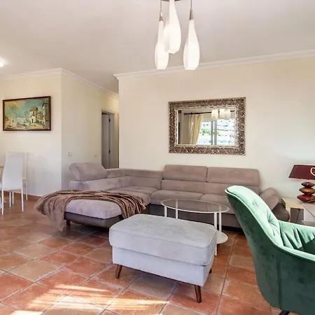 3brd Oceanview Cliff Haven 아파트 *