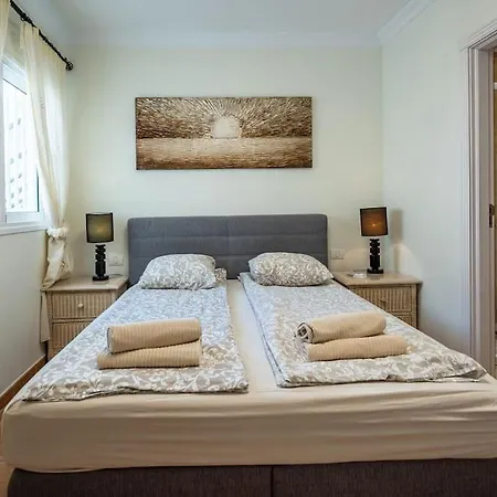 3 Bedroom Oceanview Cliff Haven *